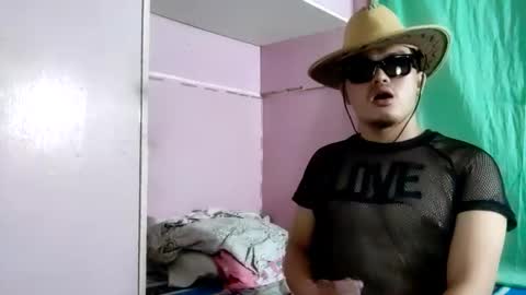 Snapshot of gymsin_borte chatting on 04/21/26, 03:39 gymsin_borte online show from 04/21/26, 03:39