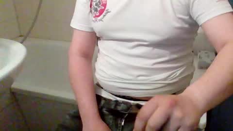 Snapshot of h0mi4u chatting on 05/05/26, 03:14 h0mi4u online show from 05/05/26, 03:14