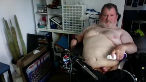 Snapshot of h20976 chatting on 11/19/25, 05:18 h20976 online show from 11/19/25, 05:18