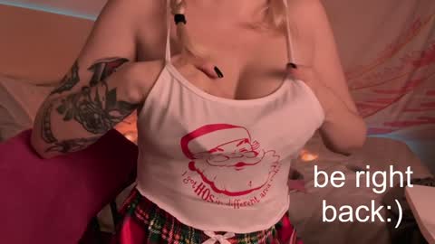 Lana online show from 01/25/25, 10:39