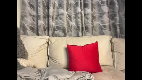 Snapshot of h_o_t_goddess chatting on 11/14/25, 01:54 h_o_t_goddess online show from 11/14/25, 01:54