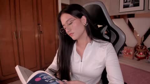 haathorx online show from 12/14/25, 10:25