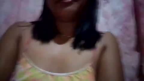 Snapshot of habibi_25 chatting on 10/03/25, 08:39 Habibi online show from 10/03/25, 08:39