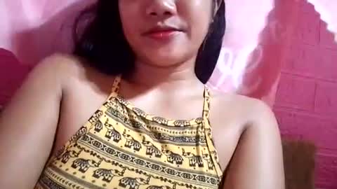 Snapshot of habibi_25 chatting on 06/15/26, 03:36 Habibi online show from 06/15/26, 03:36