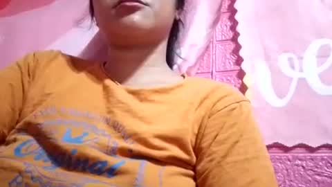 Snapshot of habibi_25 chatting on 06/21/26, 03:14 Habibi online show from 06/21/26, 03:14