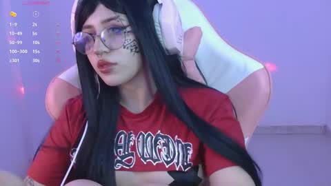 Snapshot of hachiko_love chatting on 10/31/25, 04:02 Hachiko online show from 10/31/25, 04:02