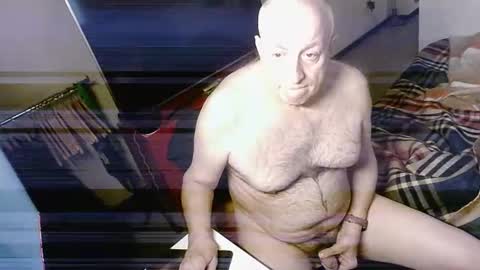 Snapshot of hacknoob62 chatting on 02/08/25, 08:52 hacknoob62 online show from 02/08/25, 08:52