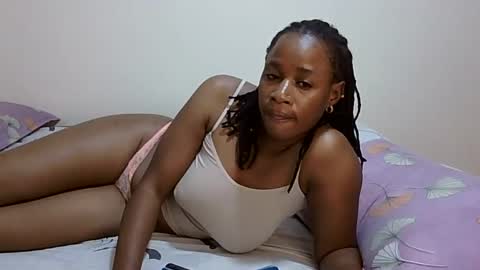 Snapshot of hadassa29 chatting on 02/15/25, 06:44 Hadassa online show from 02/15/25, 06:44