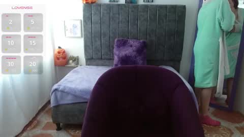 Snapshot of hadde01 chatting on 10/23/25, 11:31 Hadde online show from 10/23/25, 11:31