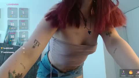 Snapshot of hadde01 chatting on 10/26/25, 11:49 Hadde online show from 10/26/25, 11:49