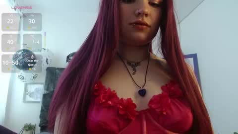 Snapshot of hadde01 chatting on 10/31/25, 11:44 Hadde online show from 10/31/25, 11:44