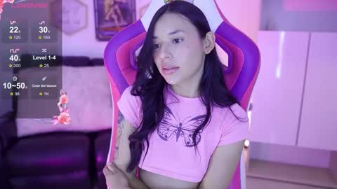 Snapshot of hade_collinss chatting on 01/14/25, 06:28 Hade online show from 01/14/25, 06:28