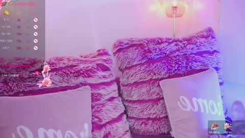 Hade online show from 05/26/26, 02:35