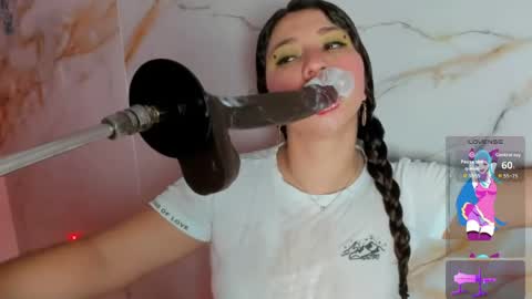 Snapshot of hade_cute2 chatting on 04/21/26, 03:17 hade_cute2 online show from 04/21/26, 03:17