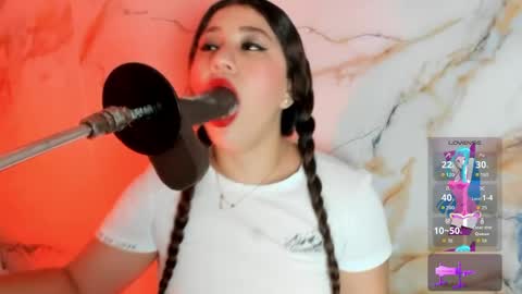Snapshot of hade_cute2 chatting on 05/16/26, 07:23 hade_cute2 online show from 05/16/26, 07:23