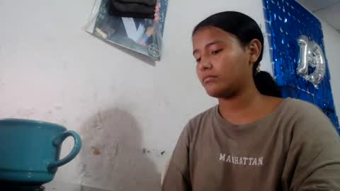 Snapshot of hade_stefy chatting on 07/03/26, 07:42 Hade independent model online show from 07/03/26, 07:42