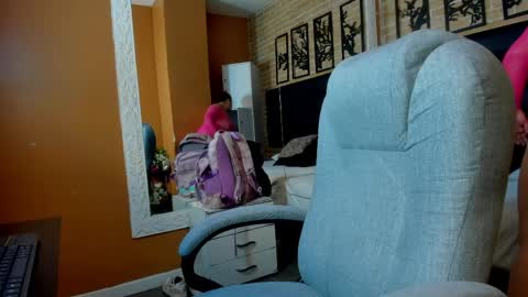 Snapshot of hadelyn_lee chatting on 04/02/26, 03:37 hadelyn_lee online show from 04/02/26, 03:37
