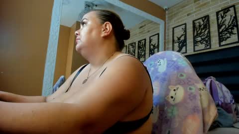 Snapshot of hadelyn_lee chatting on 04/21/26, 03:24 hadelyn_lee online show from 04/21/26, 03:24