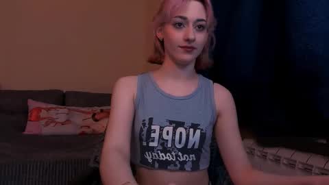 Snapshot of hadley_mills chatting on 02/24/26, 02:48 hadley online show from 02/24/26, 02:48