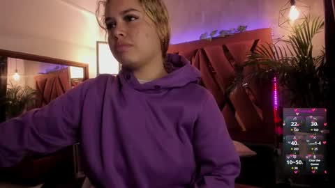 Haely online show from 02/21/25, 11:22