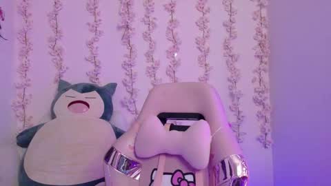 Snapshot of haelycute chatting on 03/23/26, 12:36 Haely online show from 03/23/26, 12:36