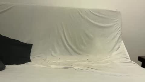 Snapshot of hahabenizxd chatting on 10/11/25, 12:32 hahabenizxd online show from 10/11/25, 12:32