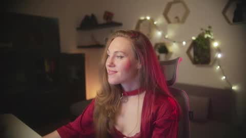 Snapshot of hahayessihaveone chatting on 10/29/25, 10:33 hahayessihaveone online show from 10/29/25, 10:33