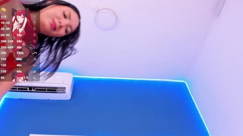 Kendal online show from 12/17/24, 08:10