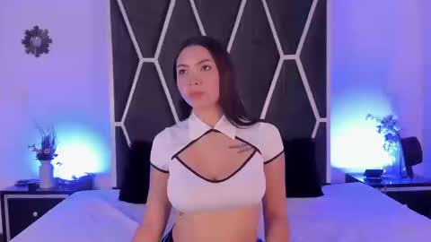 Kendal online show from 09/20/25, 04:24