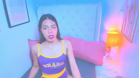 Snapshot of hailee_harper chatting on 02/05/25, 12:38 HAILEE HORNY online show from 02/05/25, 12:38
