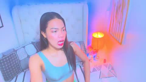 Snapshot of hailee_harper chatting on 02/12/25, 11:51 HAILEE HORNY online show from 02/12/25, 11:51