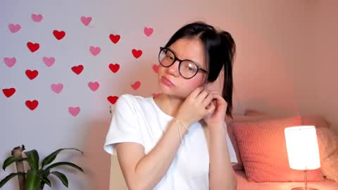 Hailey online show from 03/10/25, 12:51