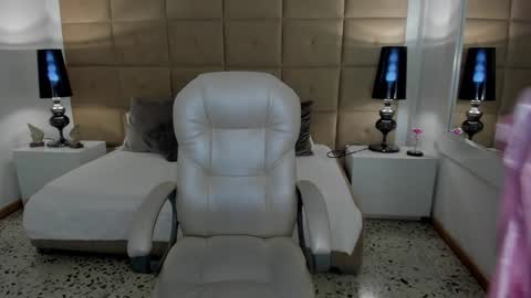 hailey online show from 12/26/24, 07:05