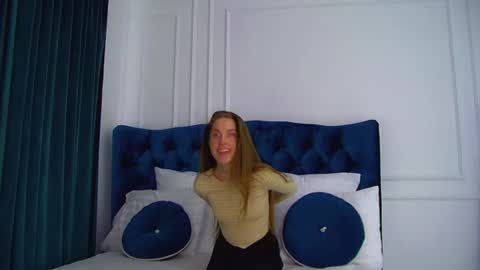 Snapshot of haileyarden chatting on 07/24/26, 06:11 Hailey online show from 07/24/26, 06:11