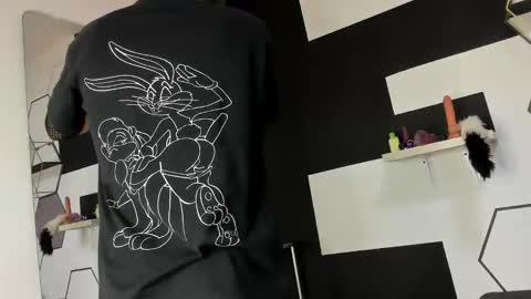 Snapshot of haileycat_ chatting on 12/30/24, 11:17 haileycat_ online show from 12/30/24, 11:17