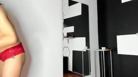 Snapshot of haileycat_ chatting on 01/03/25, 01:59 haileycat_ online show from 01/03/25, 01:59