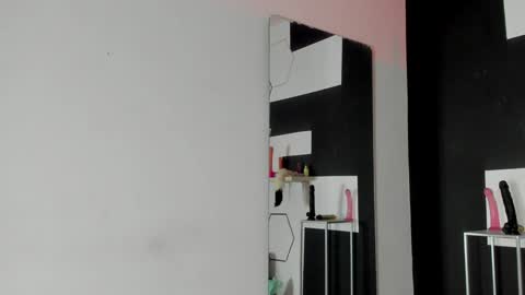 Snapshot of haileycat_ chatting on 01/13/25, 01:23 haileycat_ online show from 01/13/25, 01:23