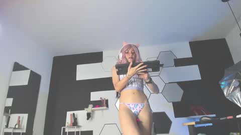 Snapshot of haileycat_ chatting on 01/15/25, 01:45 haileycat_ online show from 01/15/25, 01:45