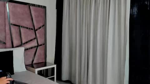 Hailey online show from 09/27/25, 11:59