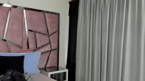 Hailey online show from 10/11/25, 11:53