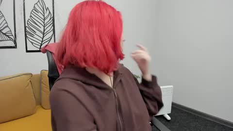 Snapshot of haileyfoxy chatting on 03/30/26, 12:06 Hailey online show from 03/30/26, 12:06