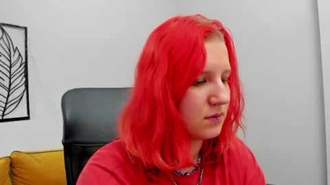 Snapshot of haileyfoxy chatting on 04/24/26, 11:56 Hailey online show from 04/24/26, 11:56