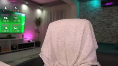 Snapshot of haileygrx chatting on 02/18/25, 06:04 Masha online show from 02/18/25, 06:04