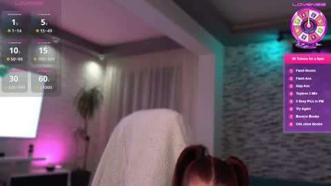 Snapshot of haileygrx chatting on 02/19/25, 10:20 Masha online show from 02/19/25, 10:20