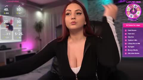 Snapshot of haileygrx chatting on 02/24/25, 07:30 Masha online show from 02/24/25, 07:30