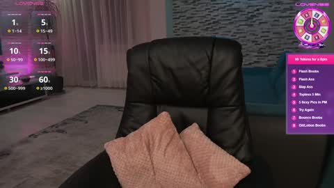 Snapshot of haileygrx chatting on 03/09/25, 06:43 Masha online show from 03/09/25, 06:43