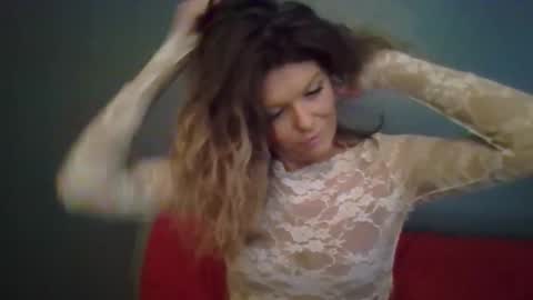 Hailey online show from 12/17/25, 08:37