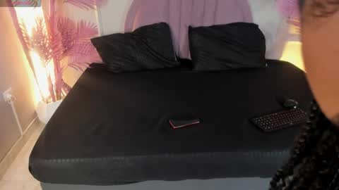 Snapshot of haileysans chatting on 04/20/26, 03:42 haileysans online show from 04/20/26, 03:42