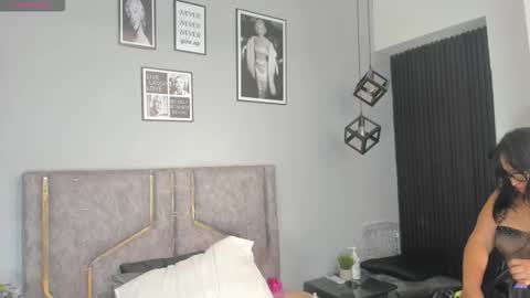 haileystonei online show from 01/15/26, 11:04