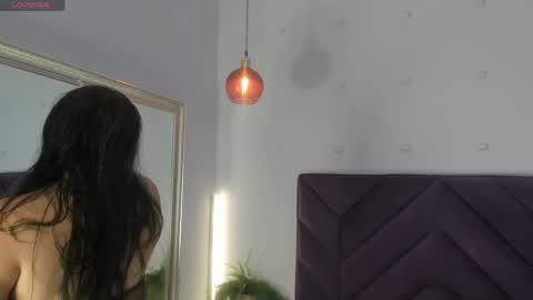Snapshot of haileystonei chatting on 06/08/26, 12:05 haileystonei online show from 06/08/26, 12:05